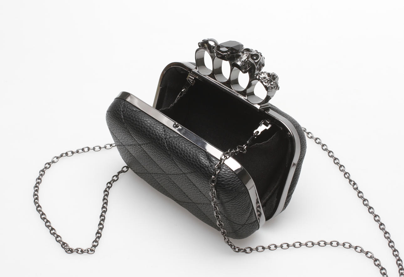 VÄSKA. Skull, hårt format.