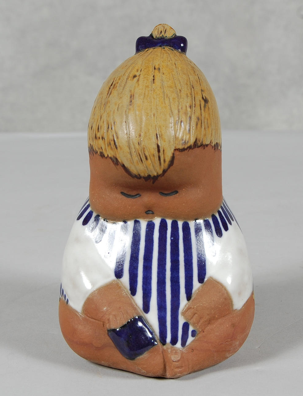 FIGURIN, " JOHANNA ", stengods.Lisa Larson, Gustavsberg.