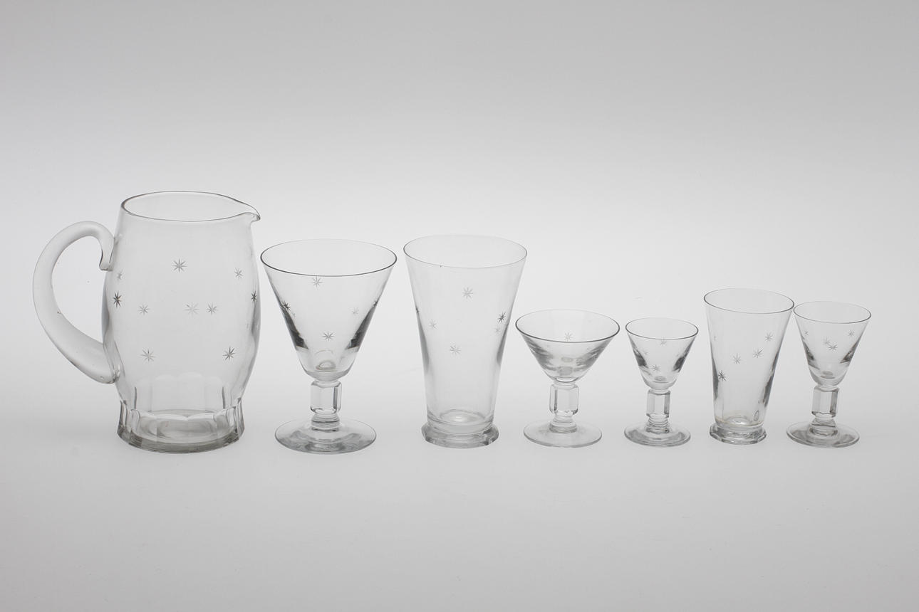 GLASSERVIS, 54 delar, 1900-tal.