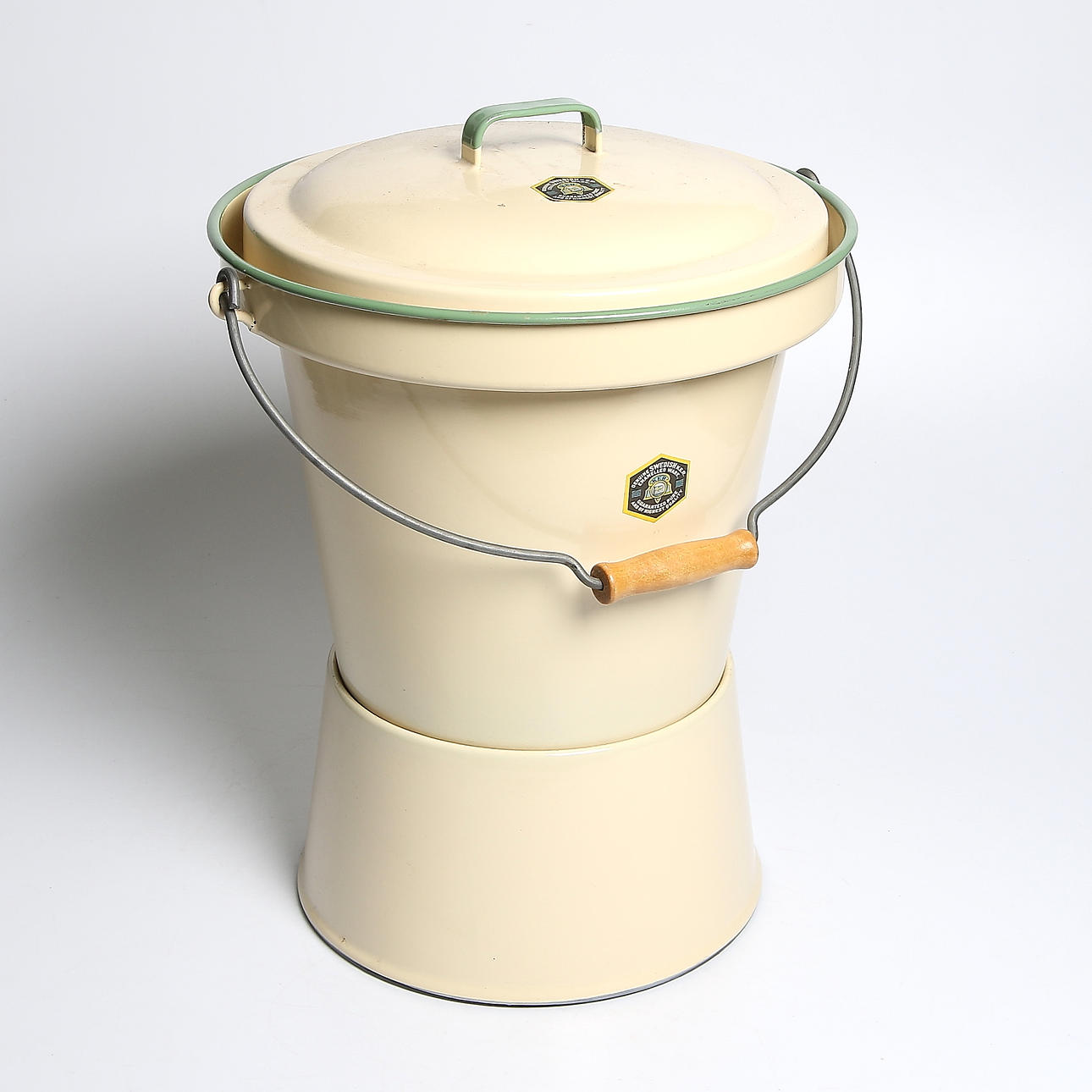 POTTA/TOALETT, Kockums. 1900-talets första hälft.