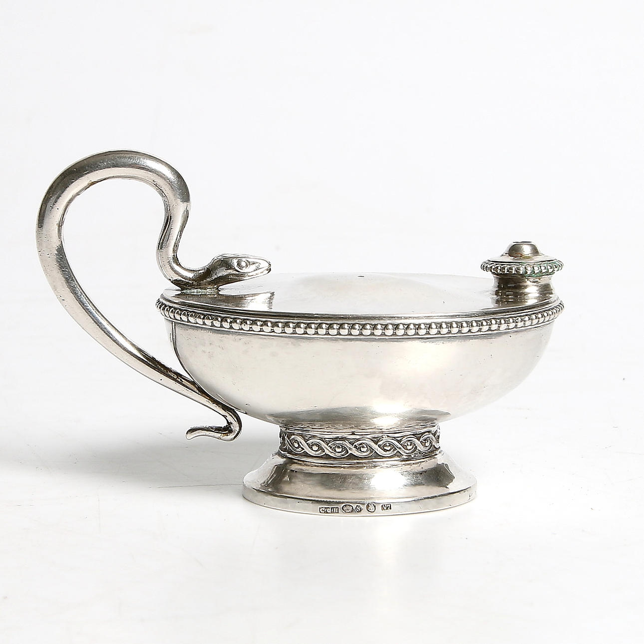 OLJELAMPA, silver, CG Hallberg, Stockholm. 1923. Vikt 110 gram.
