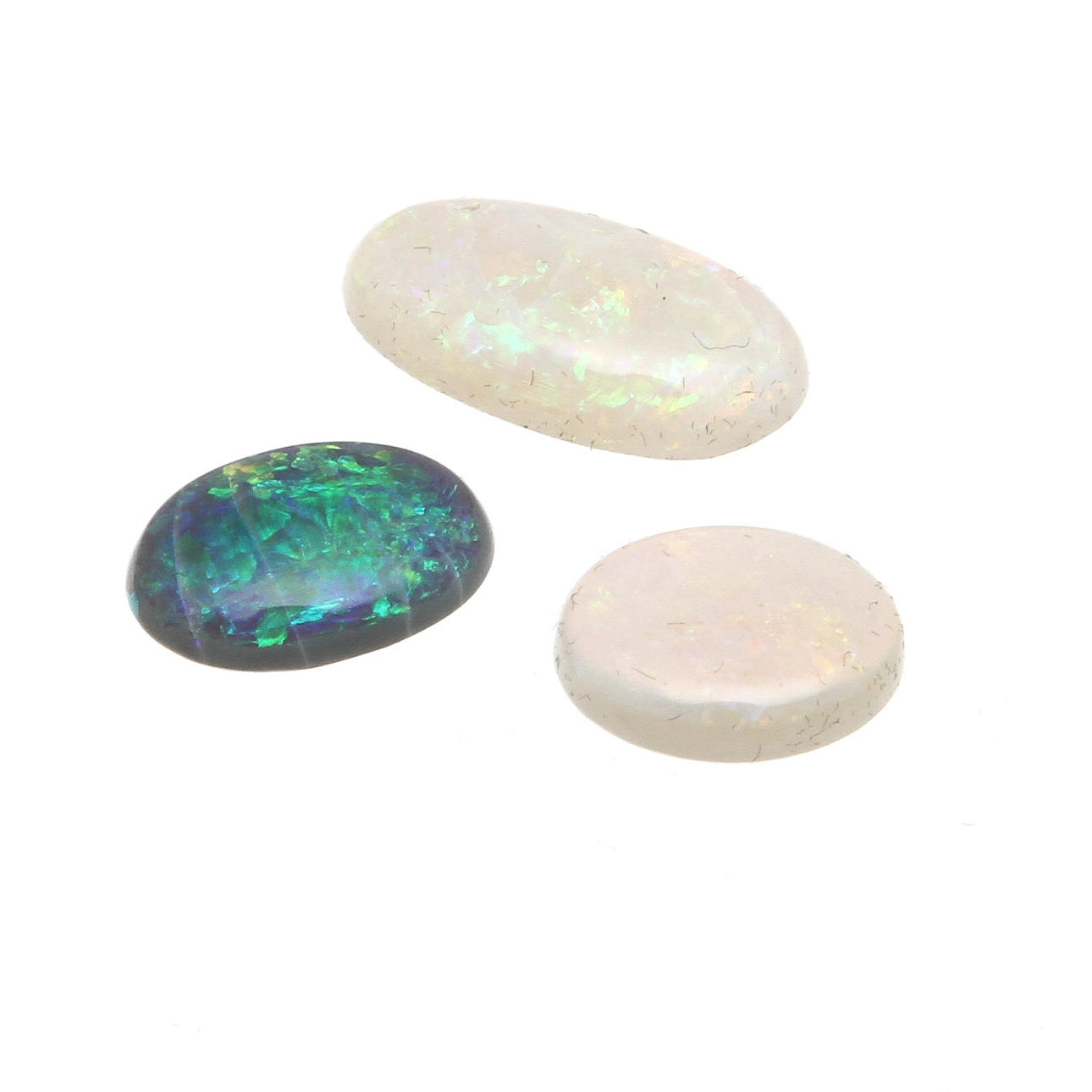 ÄDELSTENAR, 3 st, opaler, ca 6,0 ct.