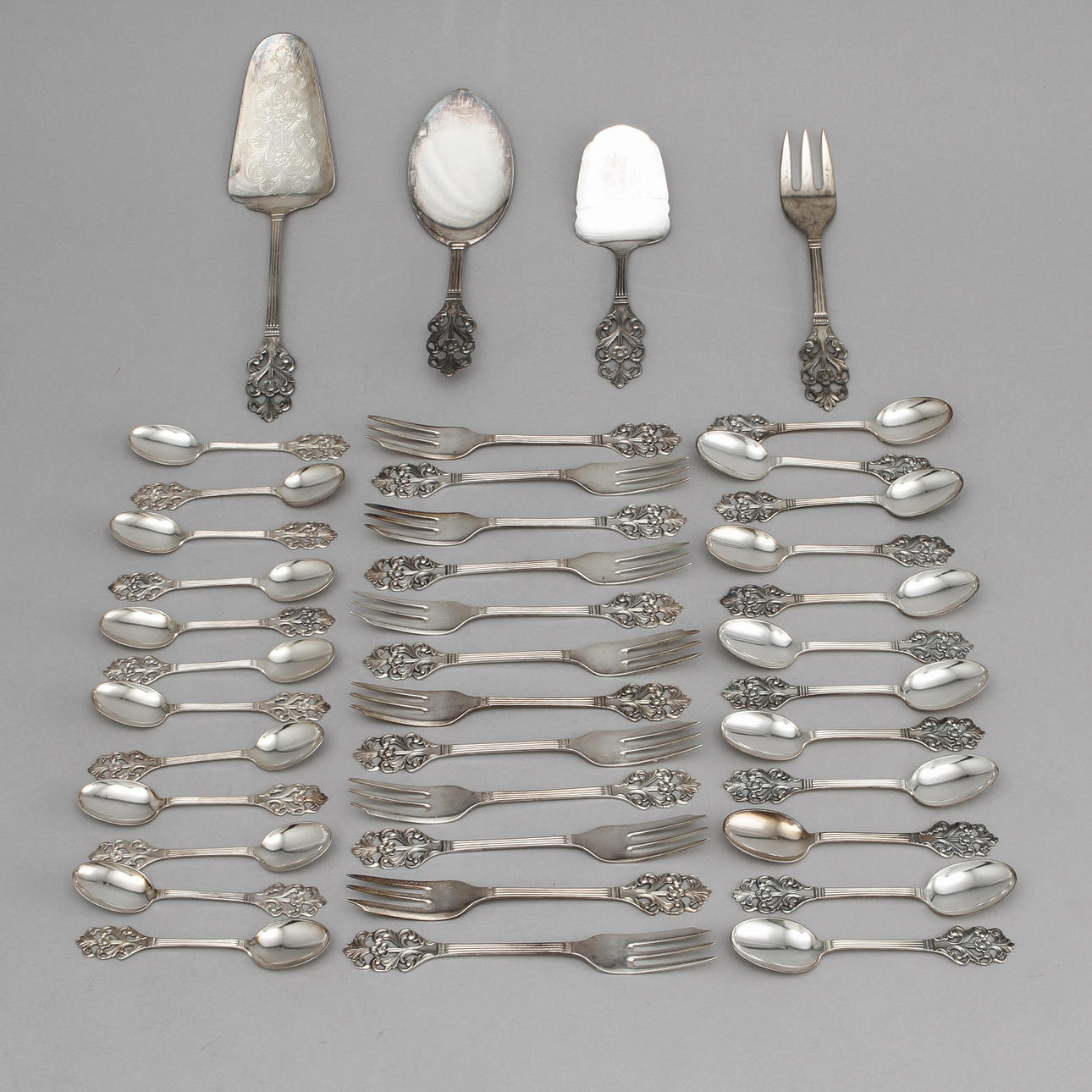 BESTICKUPPSÄTTNING, 40 delar, silver, Norge. Vikt ca 540 gram.
