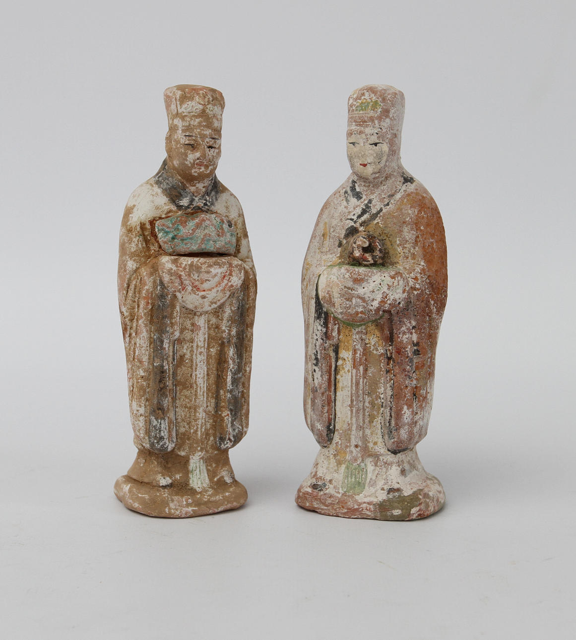 FIGURER, 2 st, lergods, Kina, Ming.