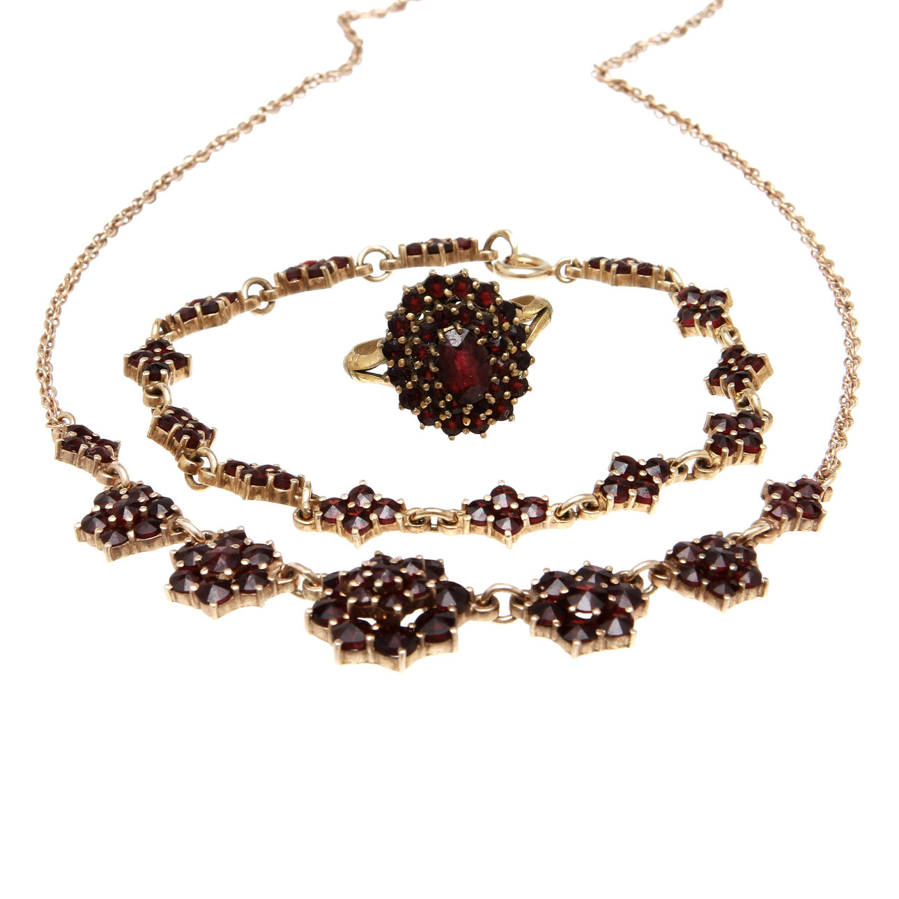 GRANATSMYCKEN, 3 delar.