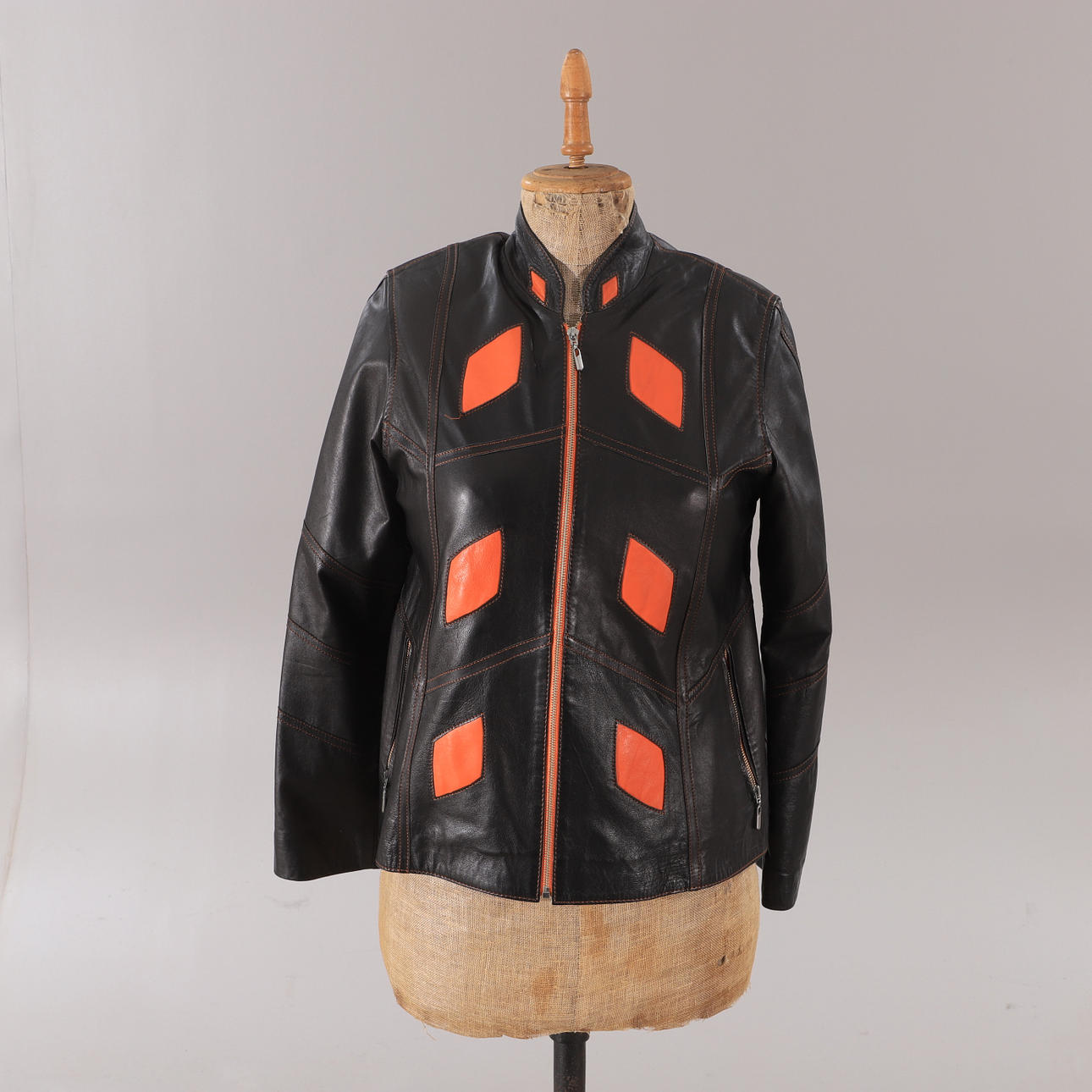 DAMEJAKKE, nappalæder, 2000'erne.