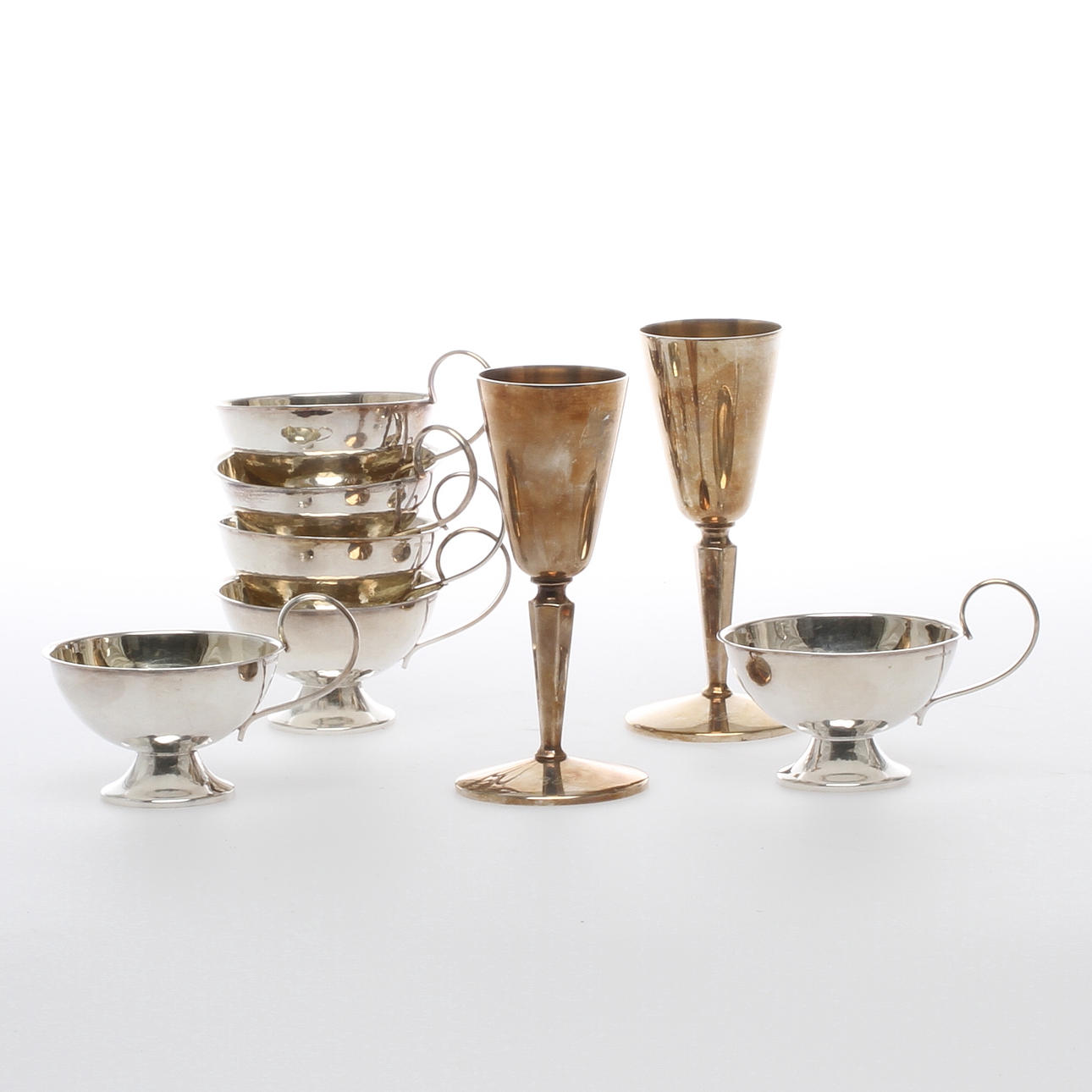 PUNSCHBÄGARE 6 st samt SNAPSGLAS 2 st, silver, Cesons, 1970-tal.