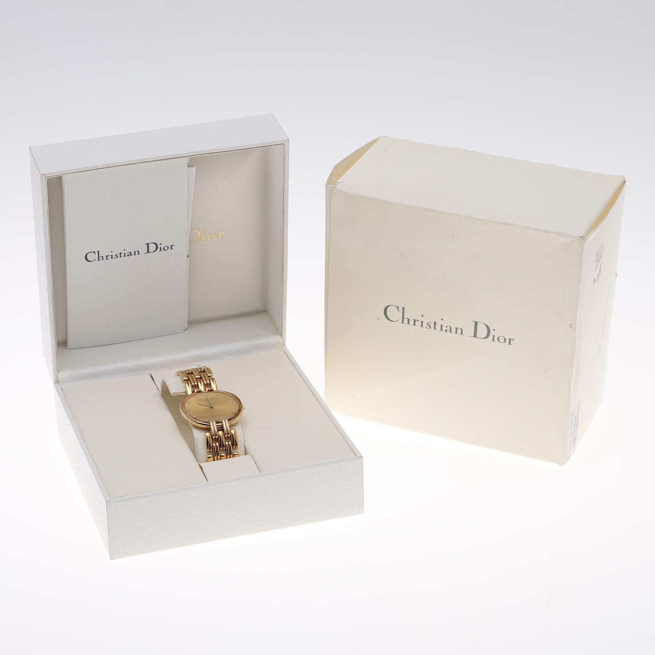 A BOXED CHRISTIAN DIOR LADIES WATCH.