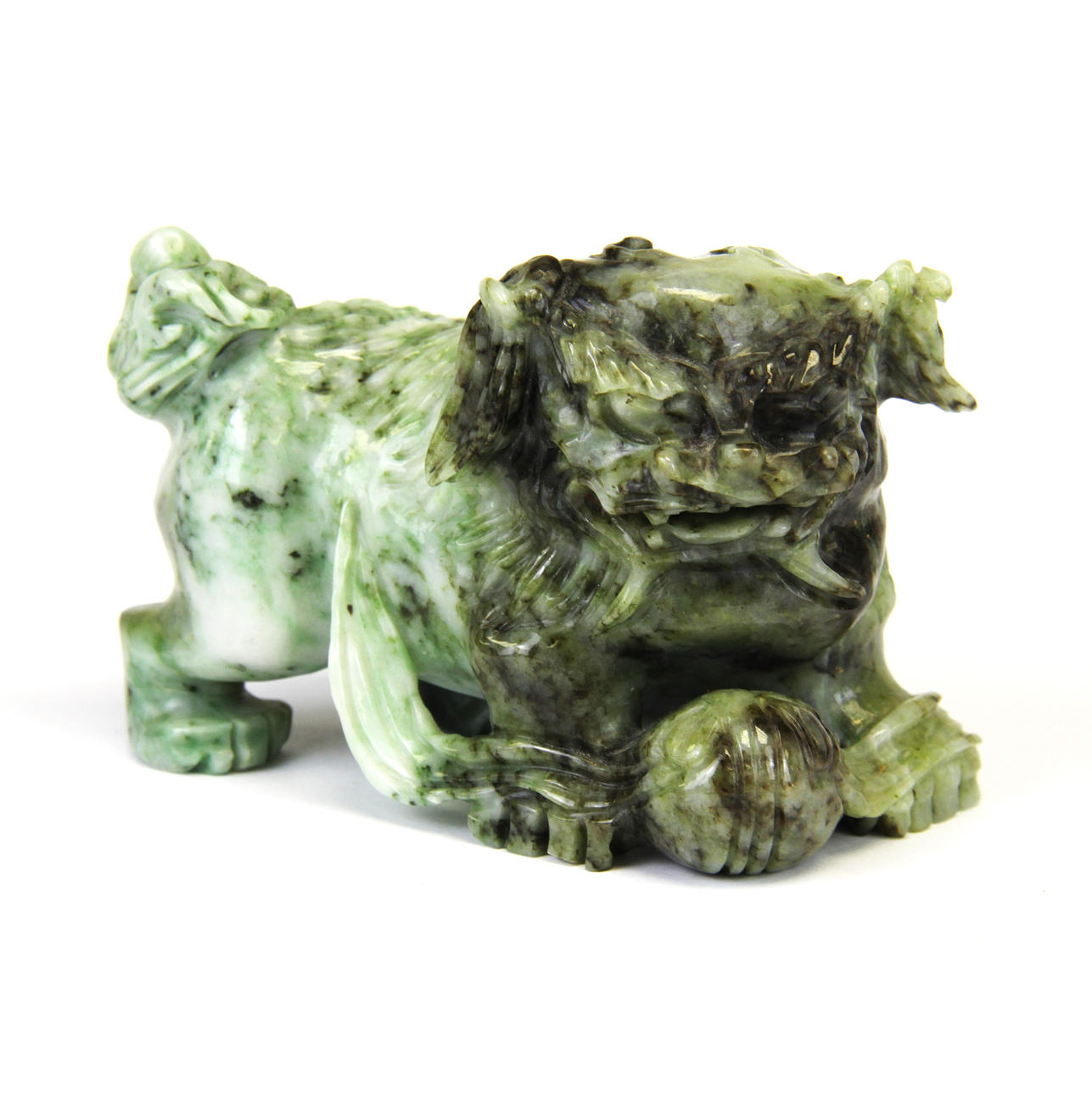 KINESISKA SNIDADE JADE LEJON HUND FIGUR.