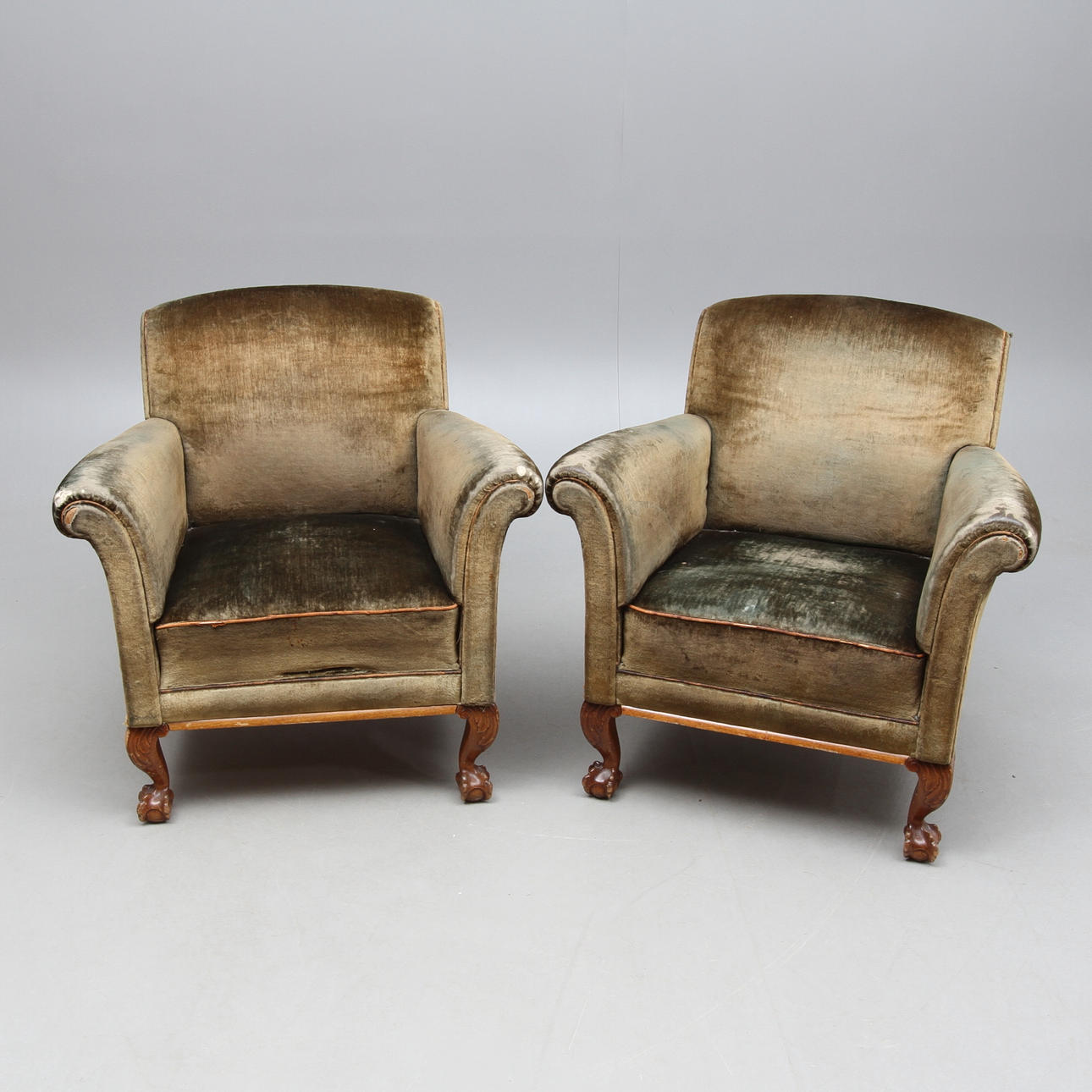 FÅTÖLJER, ett par, tidigt 1900-tal.