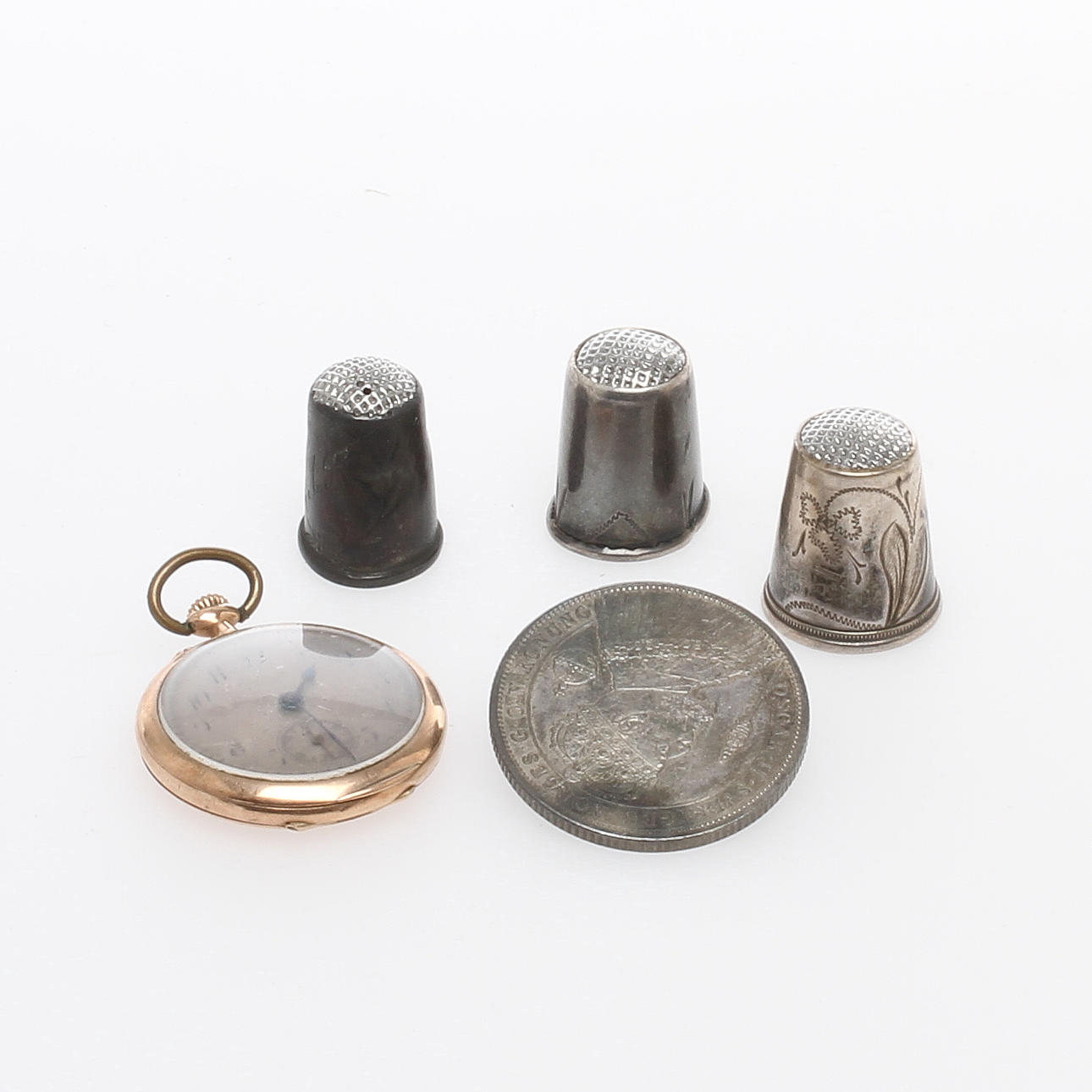 FINGERBORGAR 3 st silver, BROSCH/MYNT 2kr 1897 samt FICKUR boett 14k guld.