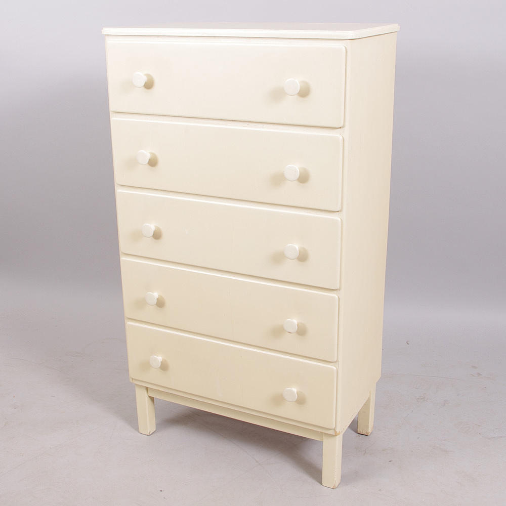 BYRÅ, 5-lådig, målad fur, 1900-talets andra hälft.