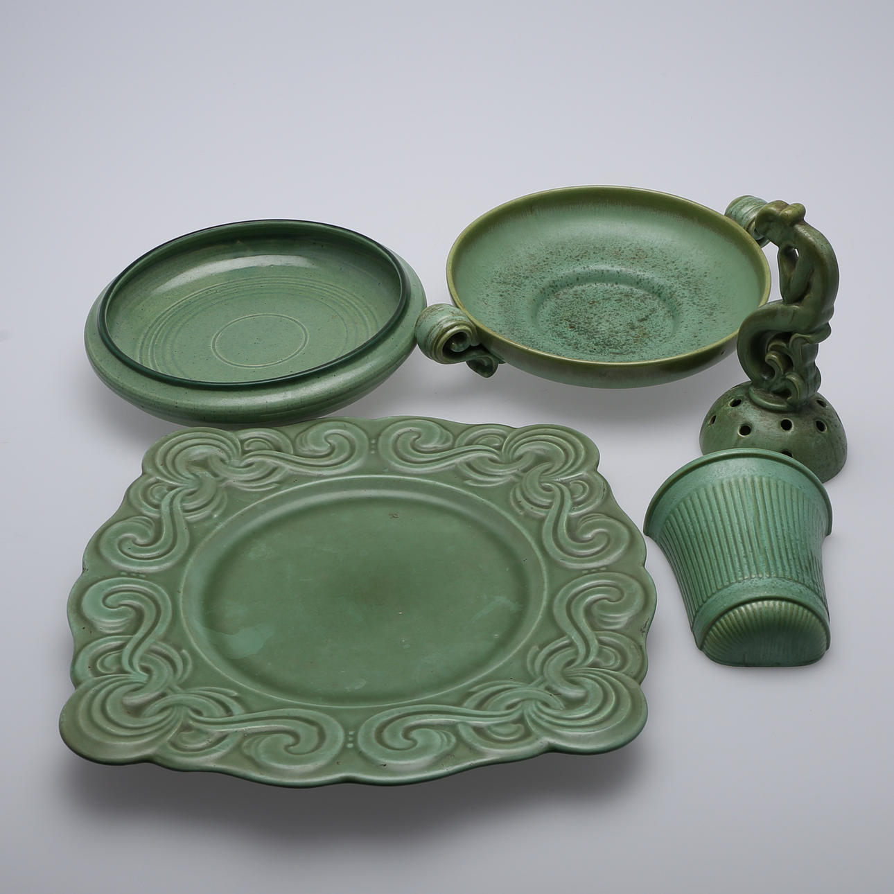 PARTI KERAMIK, 5 delar, lergods, Gefle, 1900-talets första hälft.