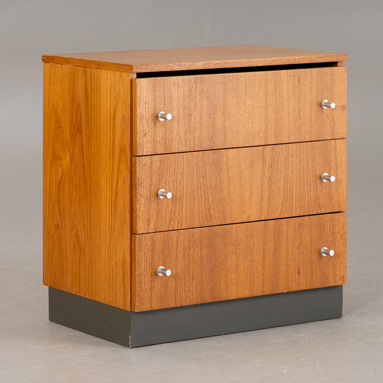 Teak Nachttisch / kleine Kommode. 2. Hälfte 20. Jh.