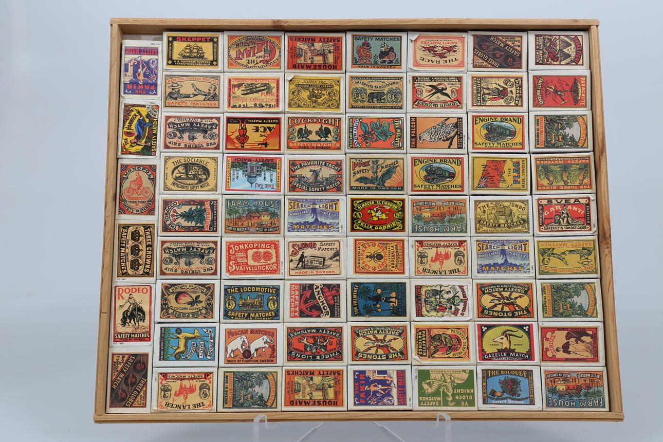 TÄNDSTICKSASKAR, 138 stycken, 1900-tal.