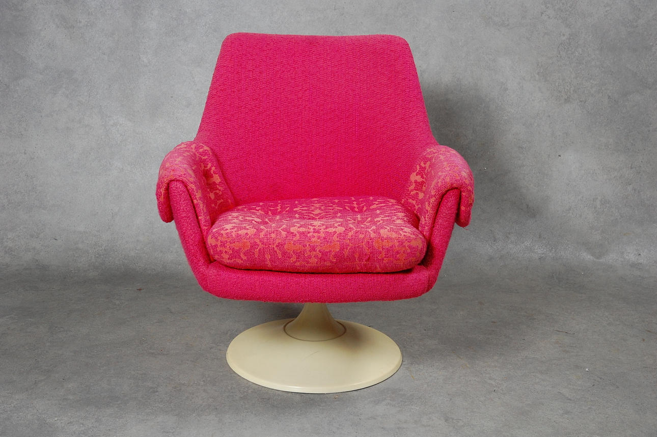 FÅTÖLJ, med snurr, 1960-tal.