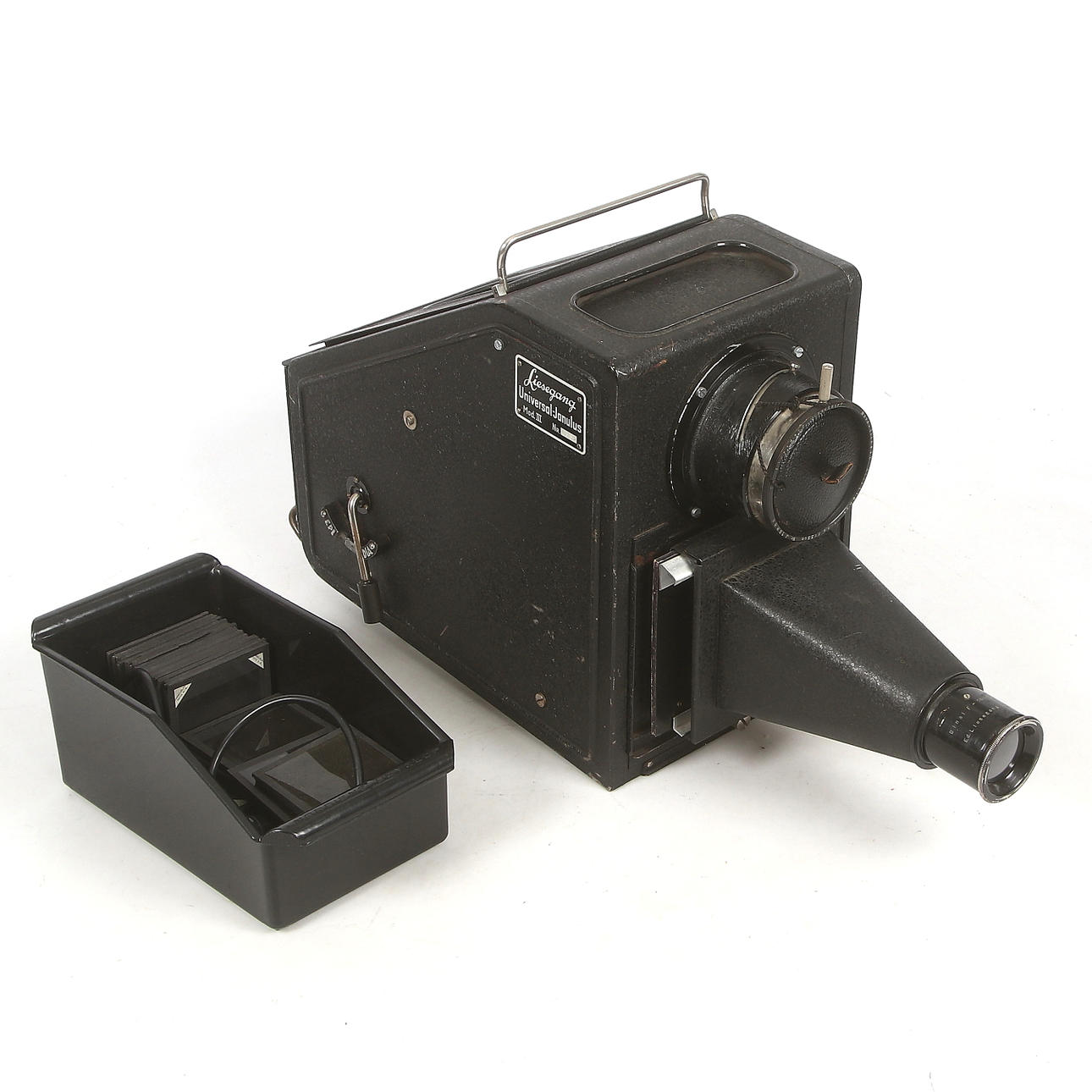PROYECTOR/OBISPO, Liesegang Universal-Janulus, Mod. tercero Nº 6552. La ...
