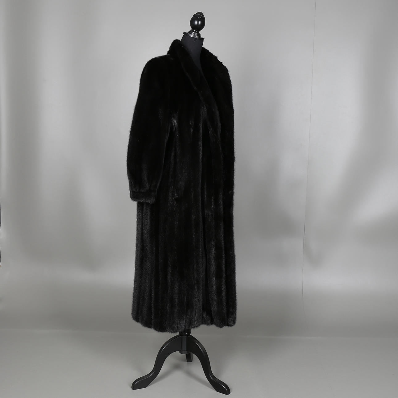 PÄLSKAPPA i mink, storlek 38/40, helryckt, Saga Mink, Pamir päls, Malmö.