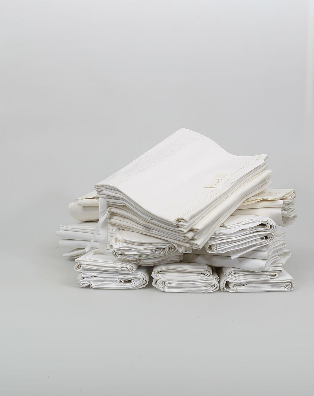 LAKAN OCH ÖRNGOTT, bomull, 16+10 stycken, monogram, 1900-tal.