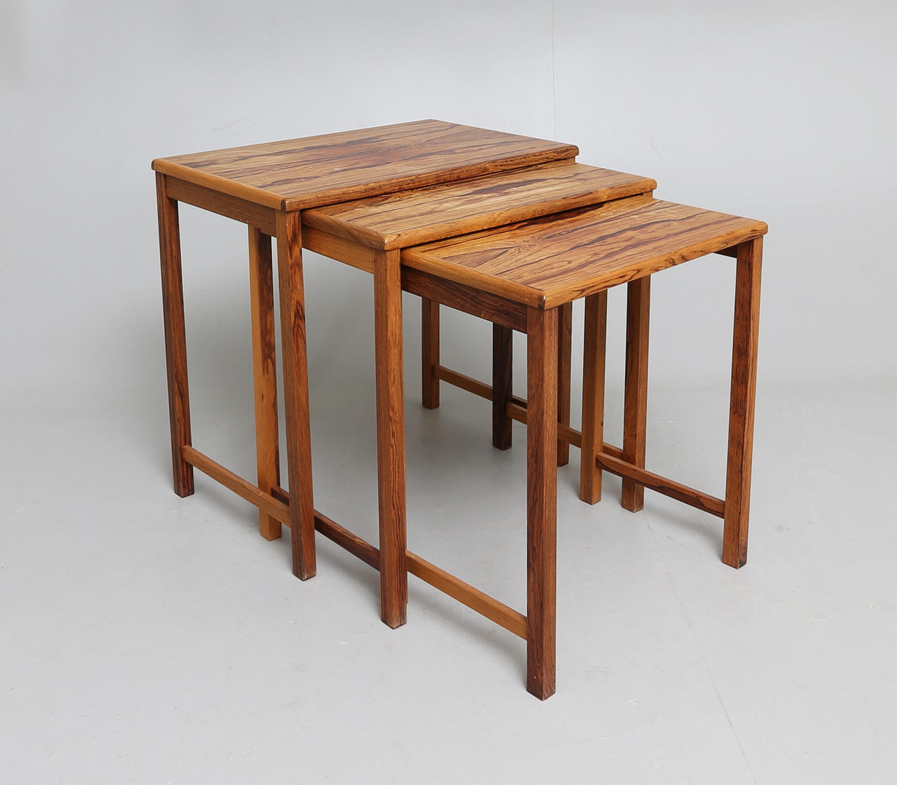 SATSBORD, 3 delar, 1900-tal.