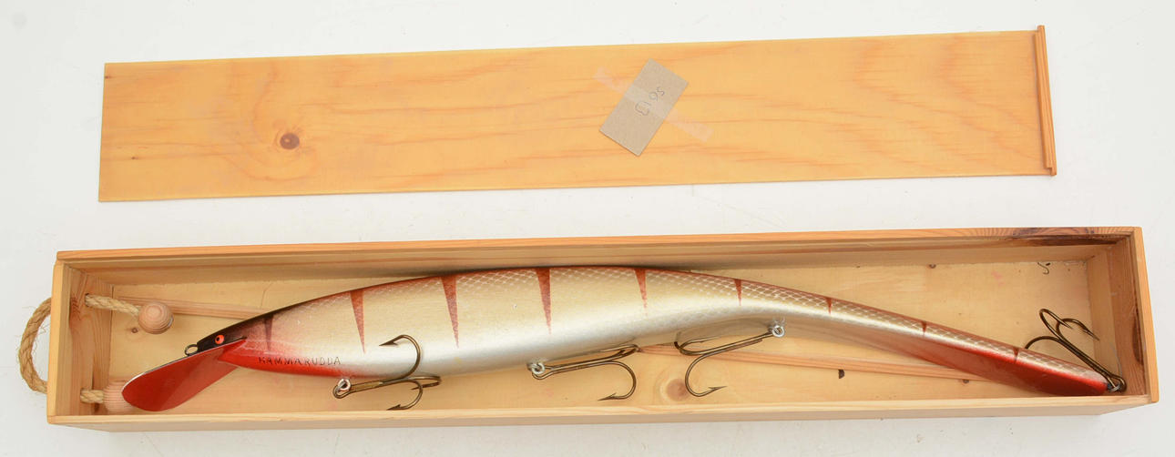 FISKEDRAG. Hammarudda. Turus-Ukko Vaappu. trälåda.