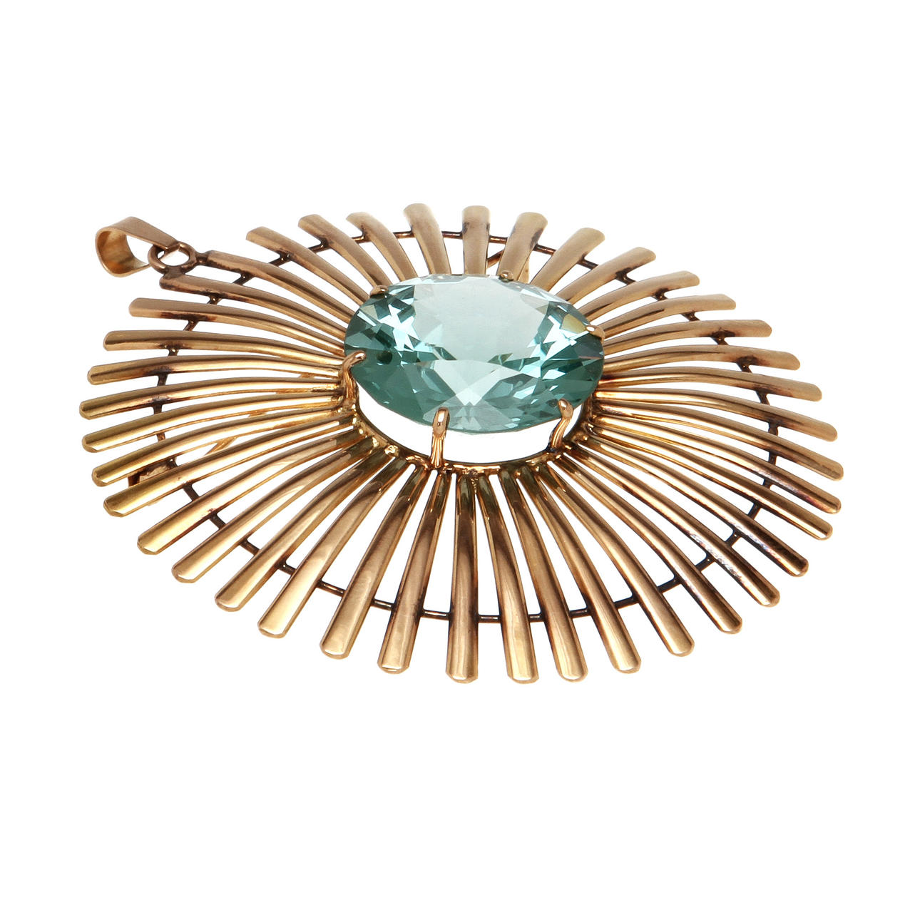 HÄNGE/BROSCH, 18K rödguld med färgskiftande syntetisk spinell, ca 20,0 ct. Vikt 14,2 g.