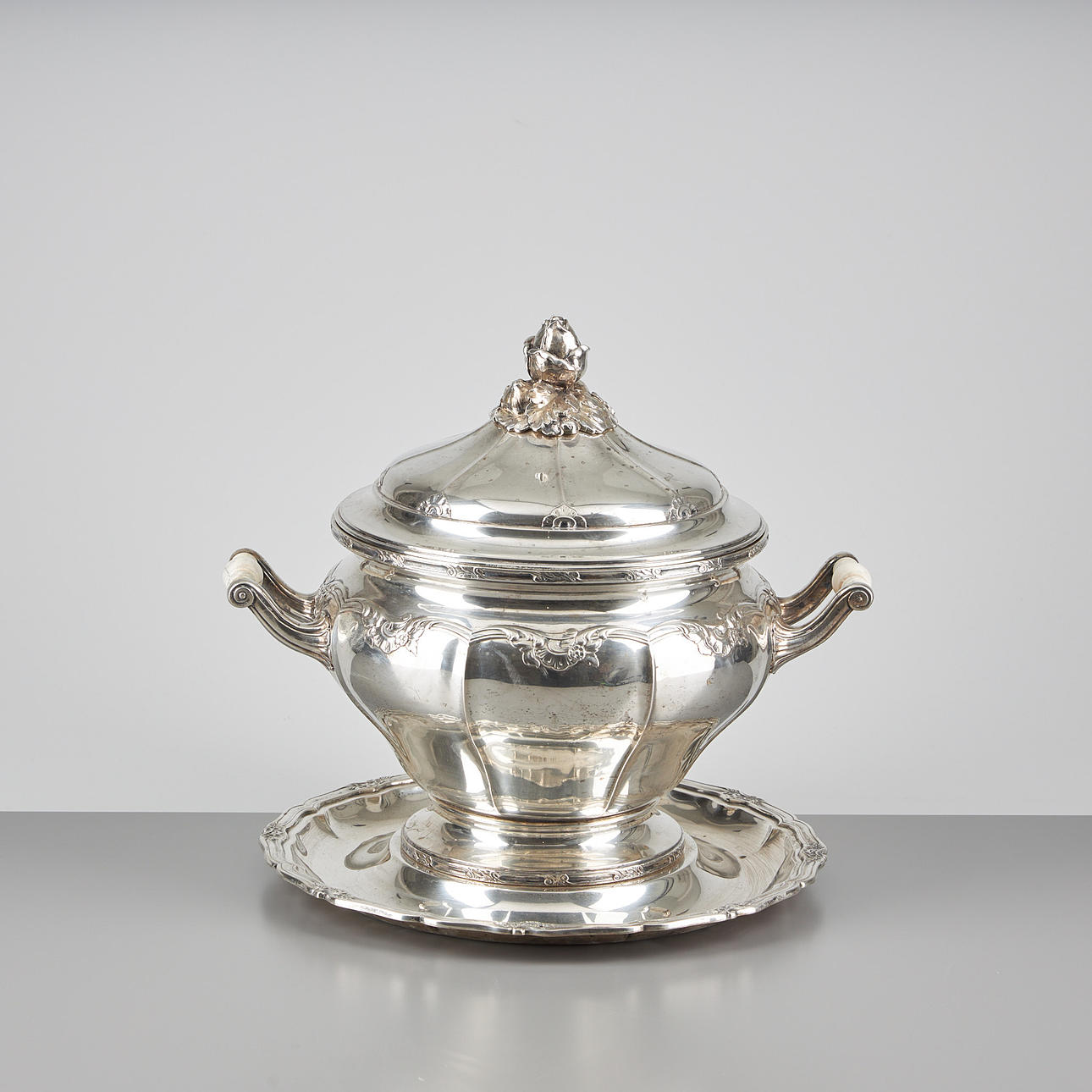 TERRIINI, hopeaa, Kööpenhamina 1921.