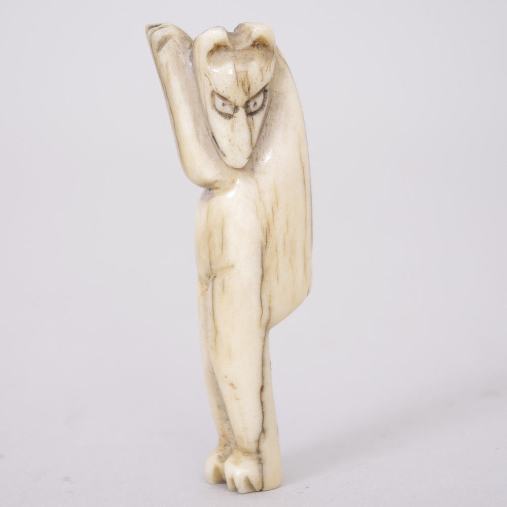 NETSUKE, "The dancing fox", Japan, Meiji-perioden, 1800-tal.