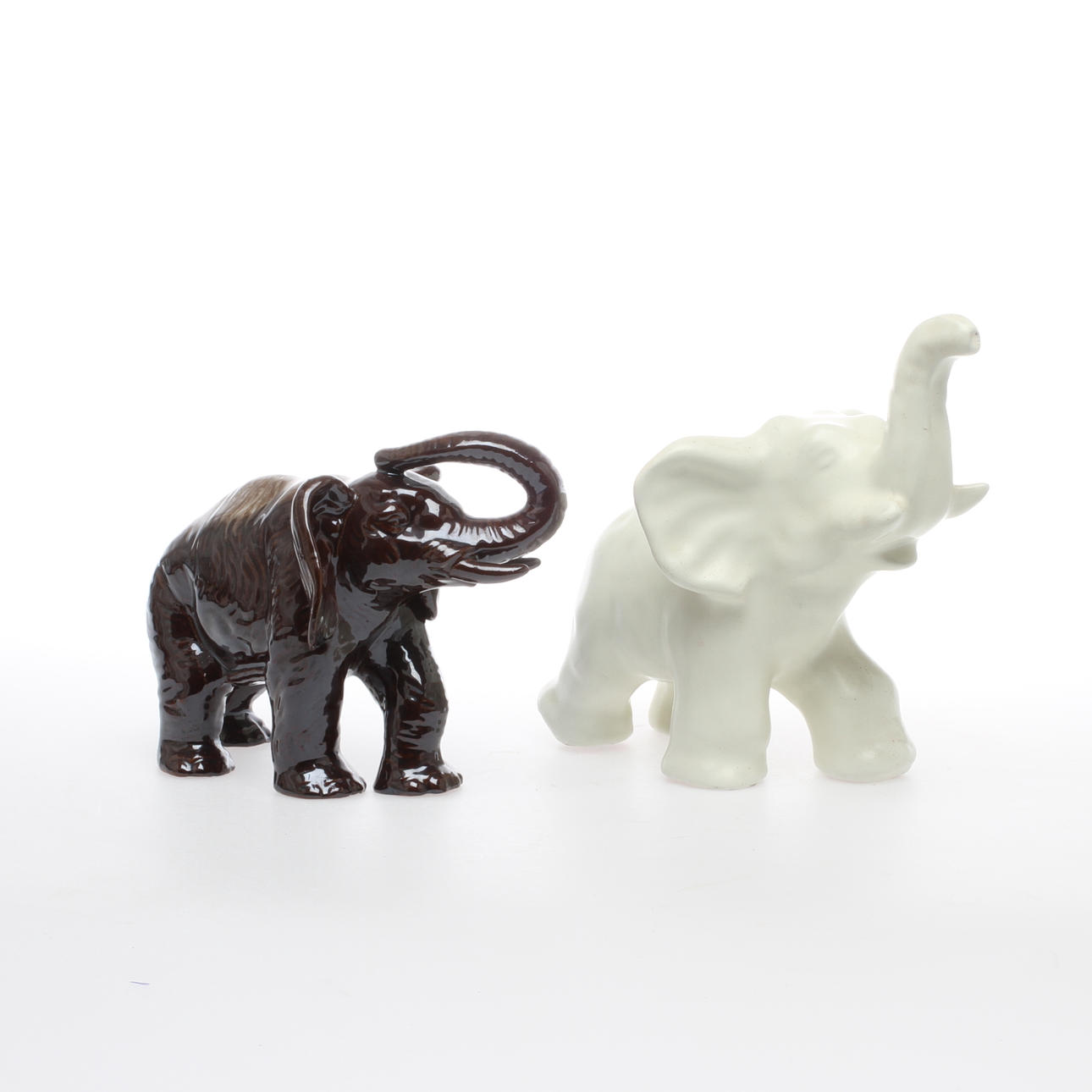 FIGURINER, 2 st, keramik, Elefanter.
