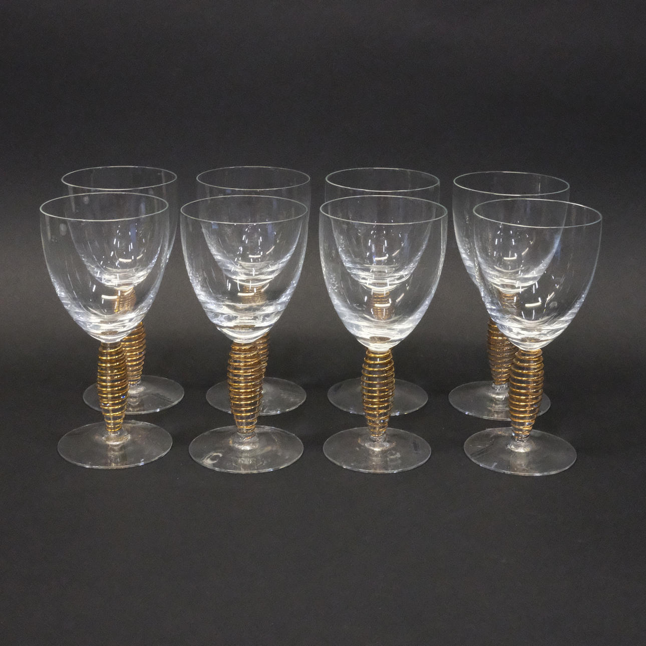 ANNA EHRNER. KOSTA BODA, ÅTTA VINGLAS, "EPOQUE".