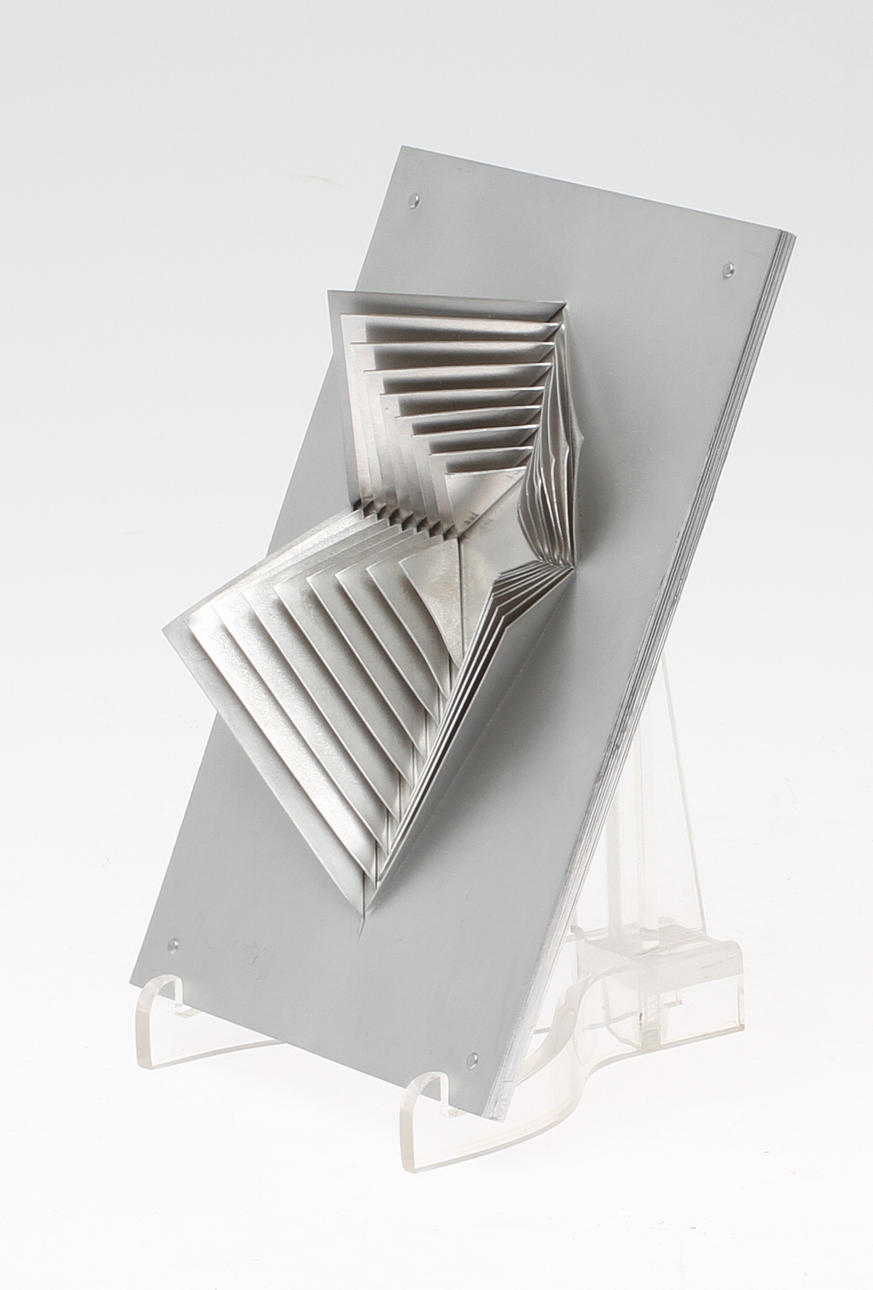 ARNE JONES. "Blossom", skulptur, aluminium, osign.