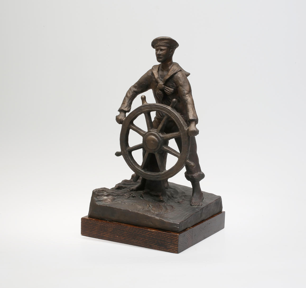 ERNFRID BOGSTEDT. Skulptur, brons, Skeppsgosse, signerad och daterad 1981.