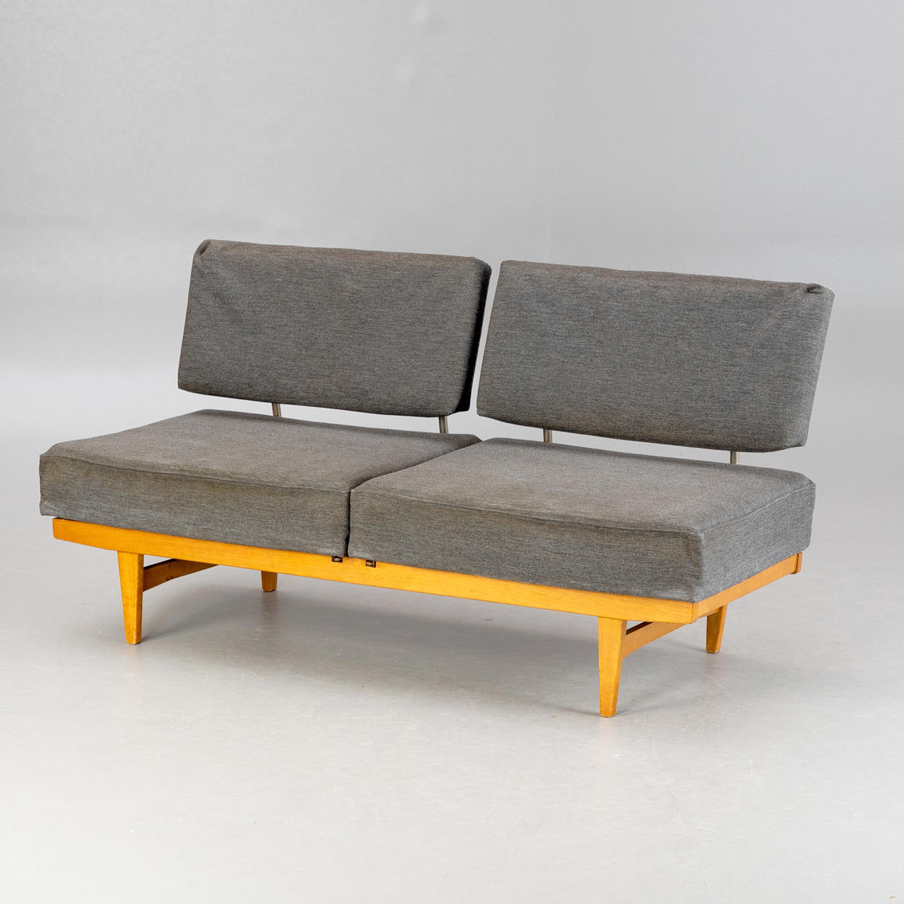 KNOLL. Sofa / Daybed 'Stella'. Germany, 1960s.