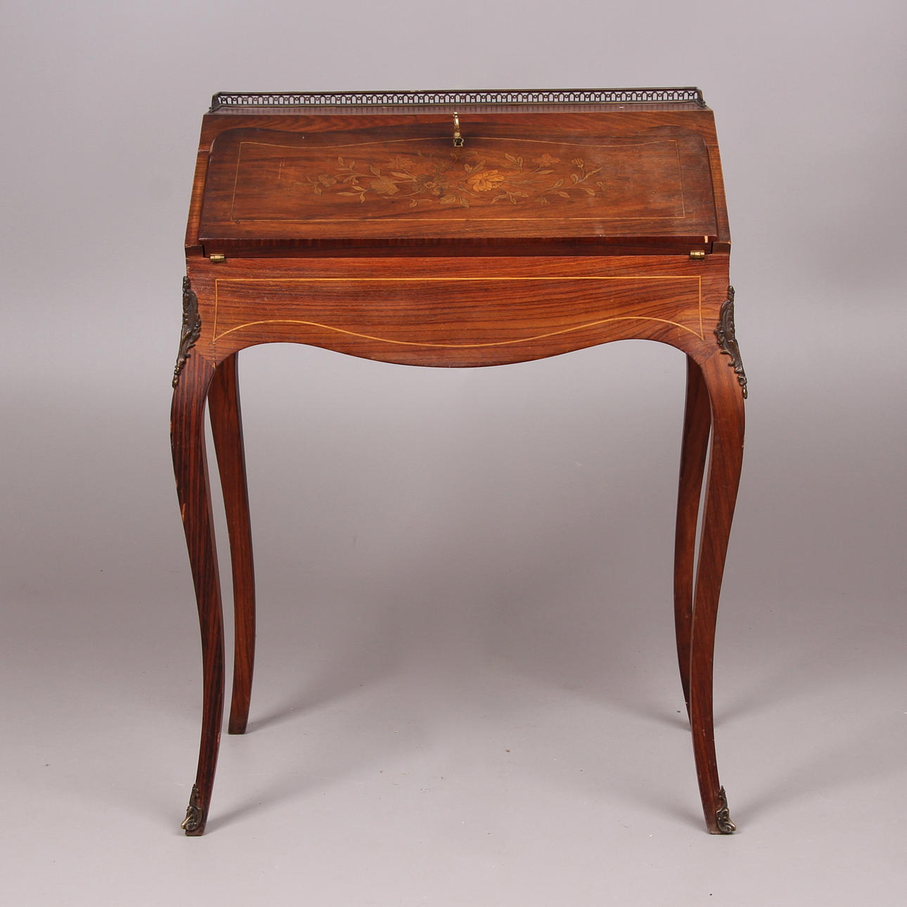 SEKRETÄR, mahogny, intarsia, Louis XVI stil, 1900-talets första kvartal.