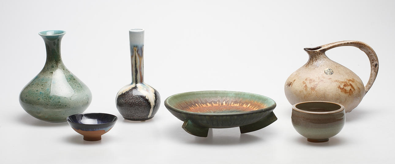 KERAMIKFÖREMÅL, 6 delar, 1900-tal.