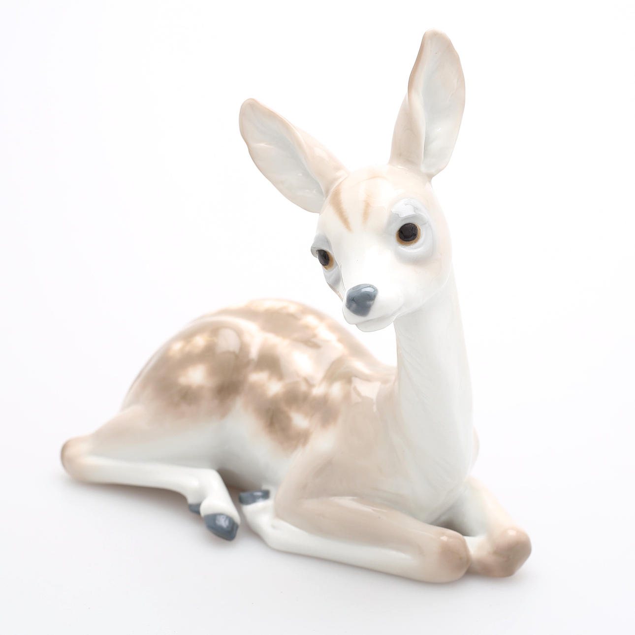 FIGURE, deer, porcelain, Lladro, Spain.