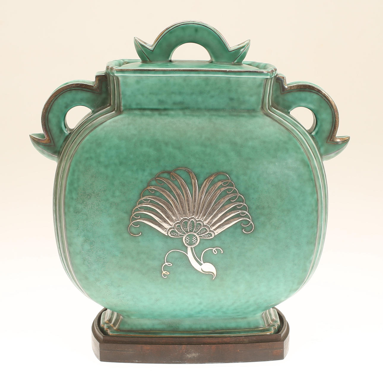 WILHELM KÅGE. Urna, "Argenta", Gustavsberg.