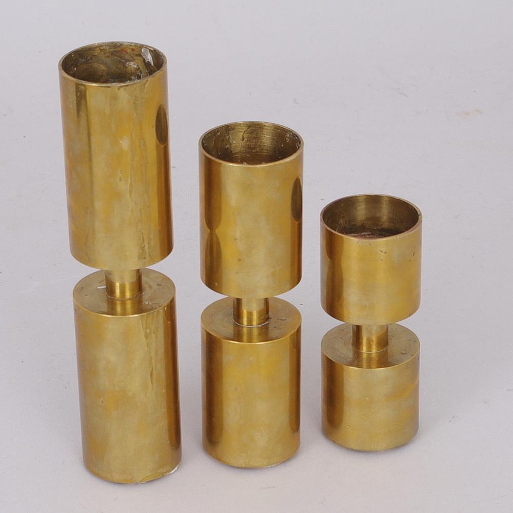 LJUSSTAKAR, 3 stycken, mässing, för Zoegas 90 års jubileum 1976.