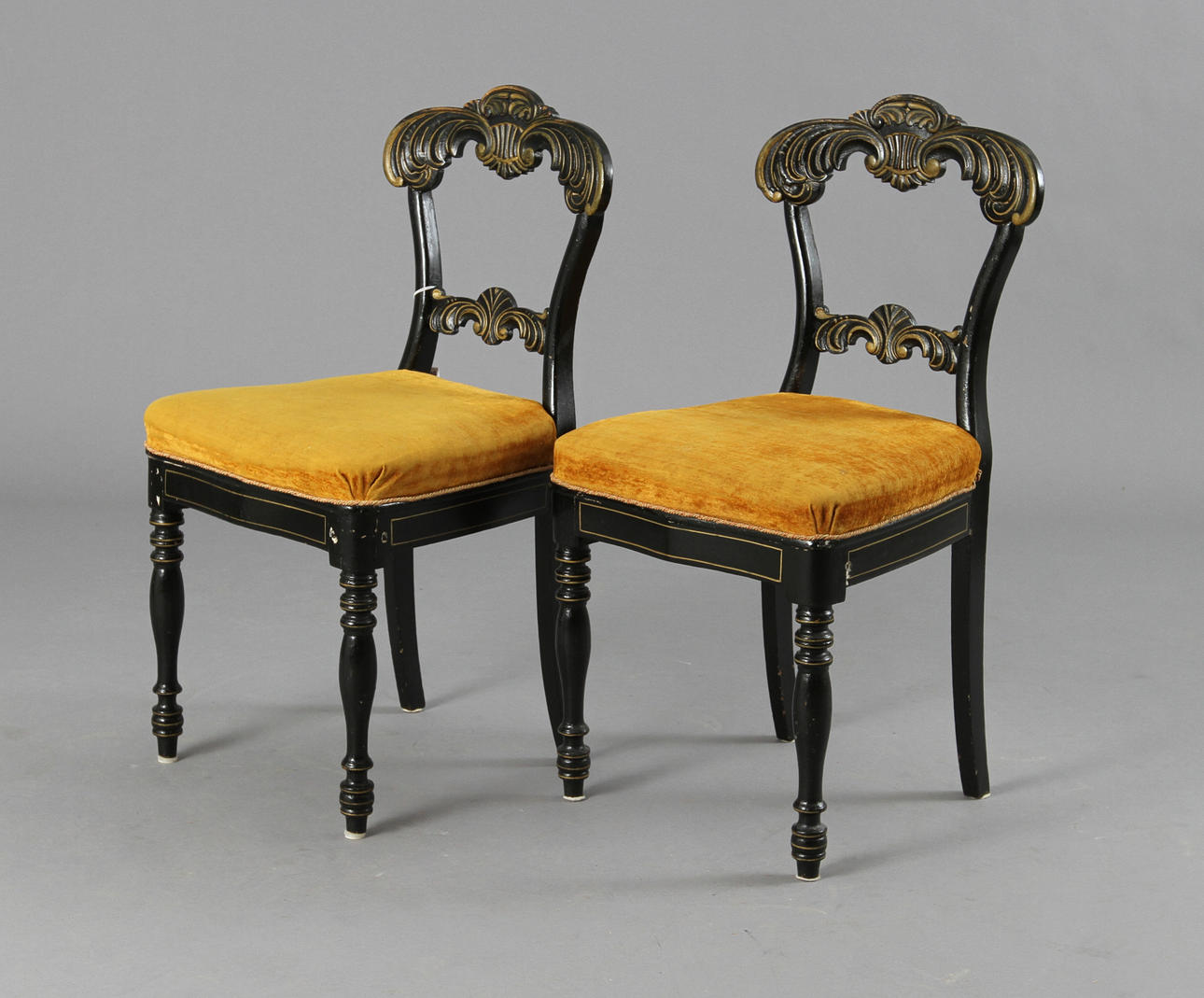 STOLAR, ett par, biedemeier, 1800-talets mitt.