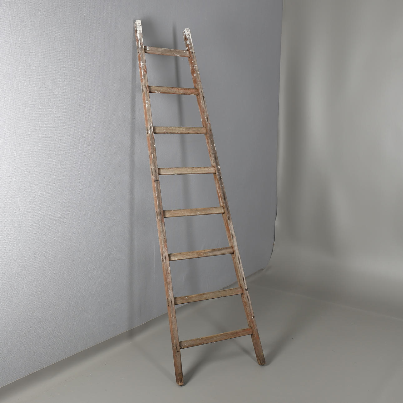 STEGE i trä, 8 steg, 1900-tal.