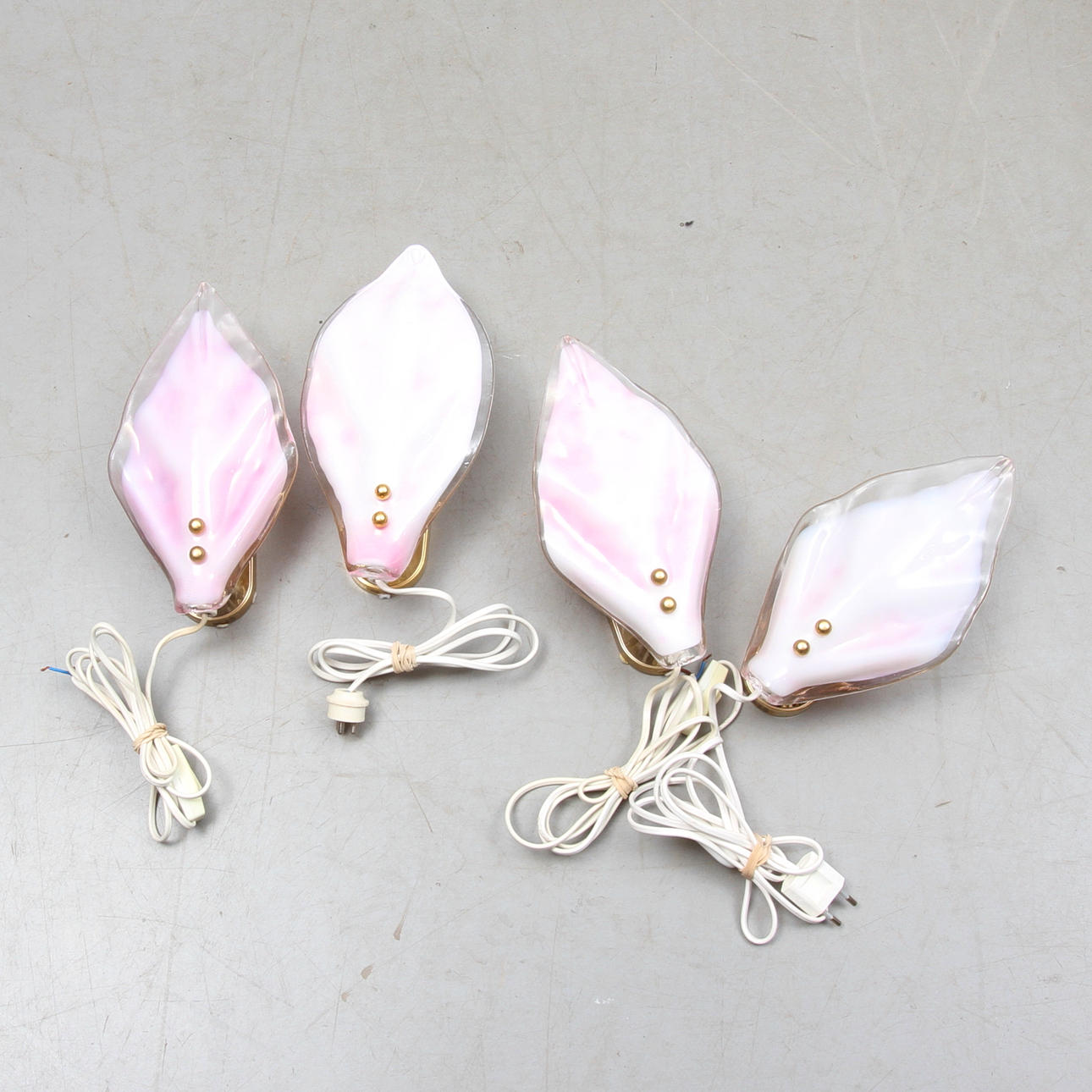 VÄGGLAMPETTER, 4 st, glas och metall, Rejmyre Armaturfabrik AB, 1900/2000-tal.