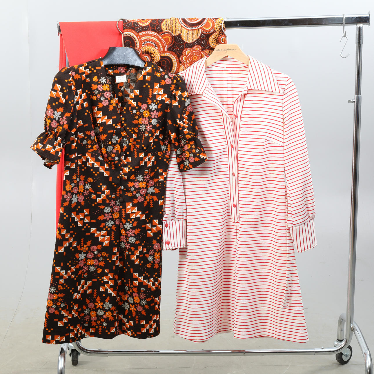 KLÄNNING, 4 st klänningar, 70-tal, stl 40/42.