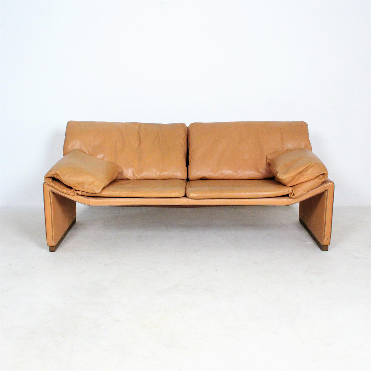 ETIENNE AIGNER. Leather sofa three seater.