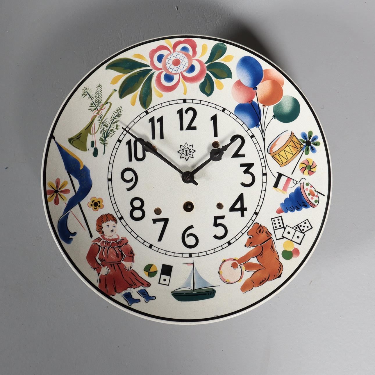 VÄGGKLOCKA, Junghans, porslin.