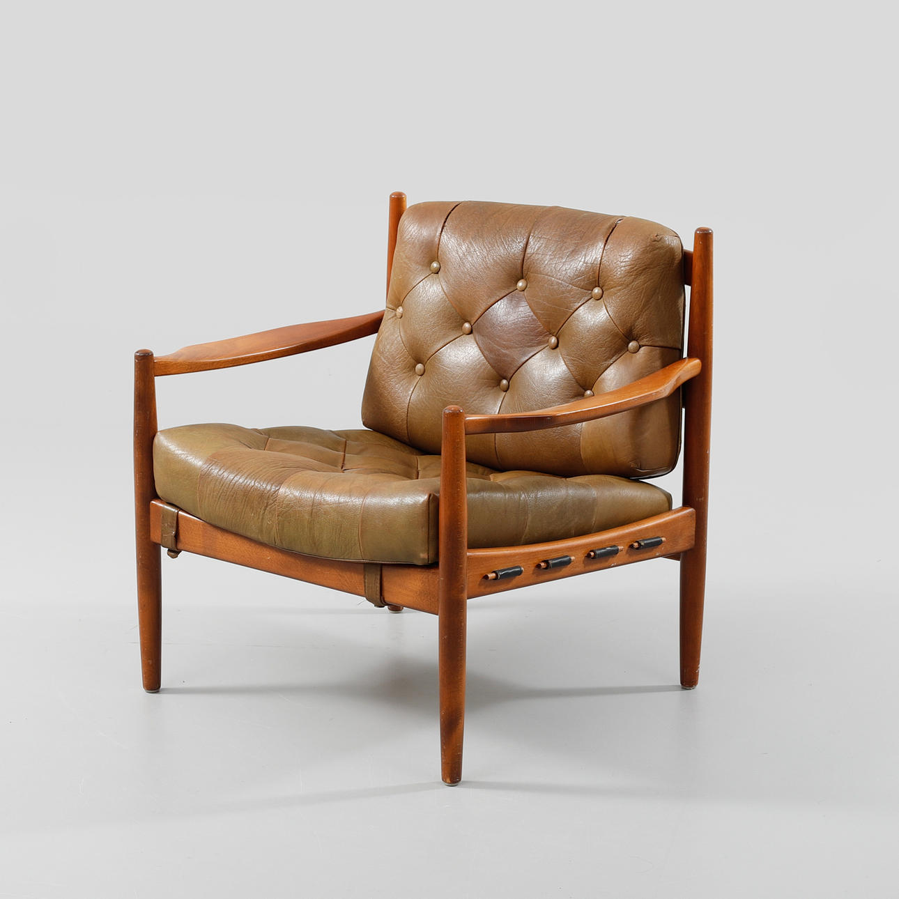 INGEMAR THILLMARK. Lænestol, "Läckö", OPE-møbel.