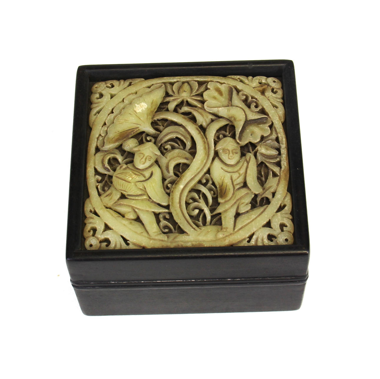 CHINESE JADE AND HARDWOOD BOX.