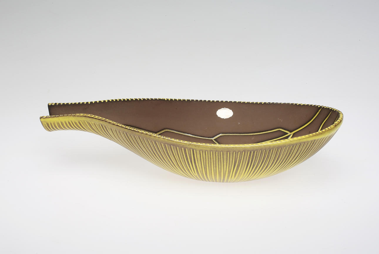 SKÅL, keramik, Hjördis Oldfors, Upsala-Ekeby.