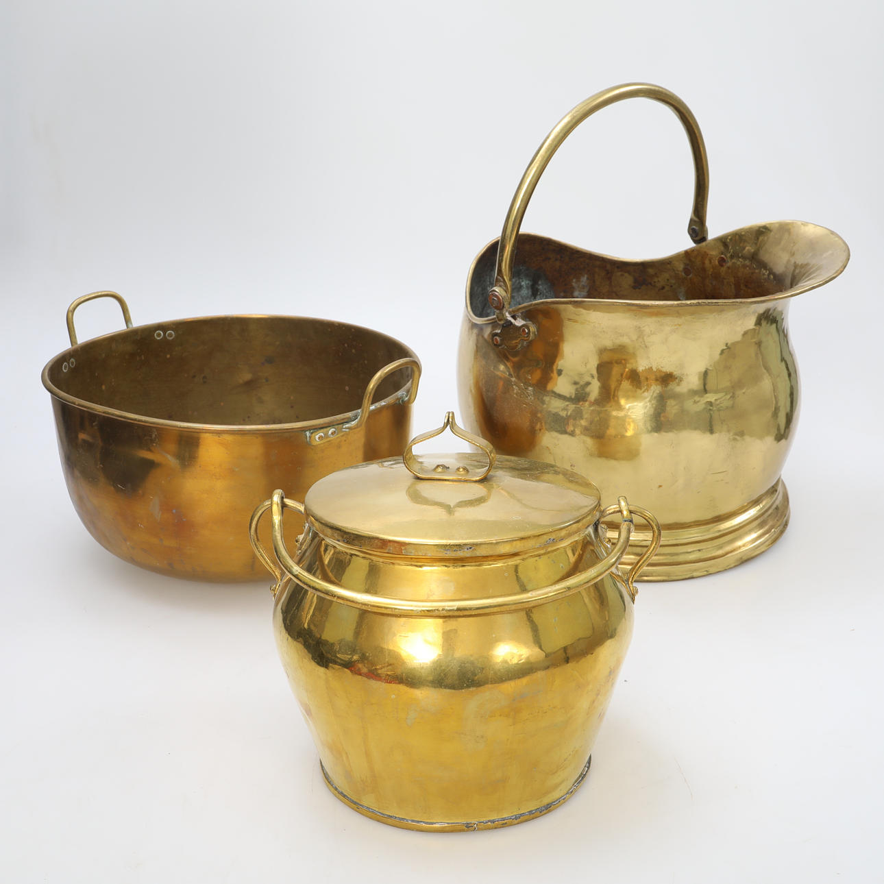 BRASS OBJECTS, 3 pcs, 1900s.