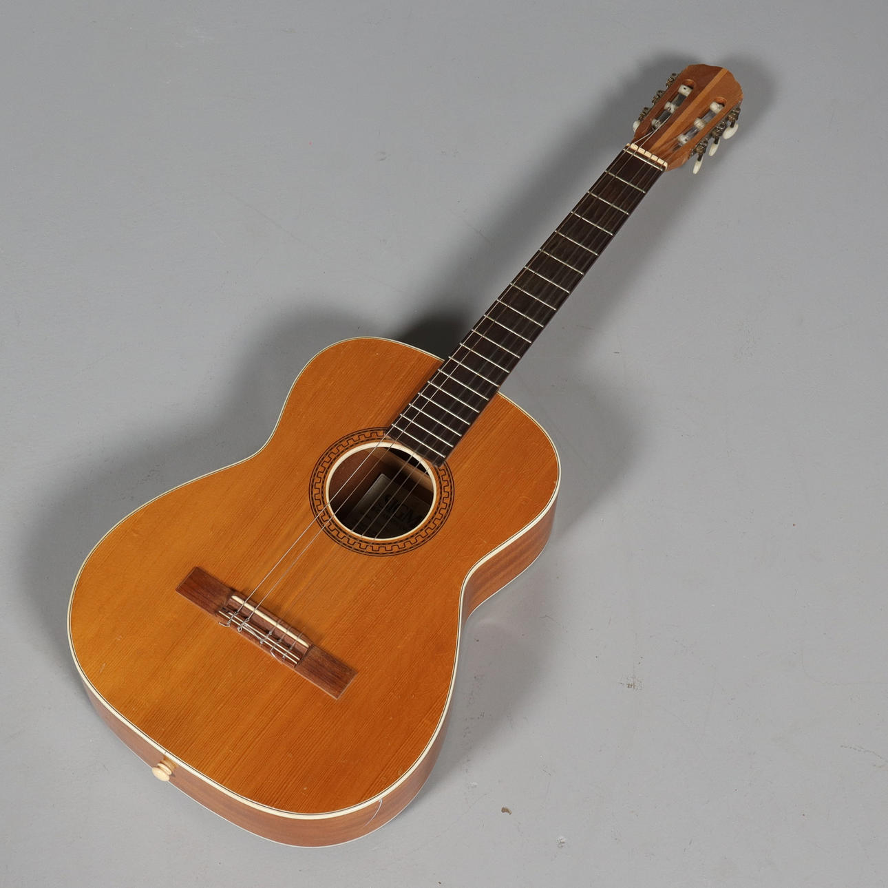 AKUSTISK GITARR, Sigma Martin Organisation Levin.