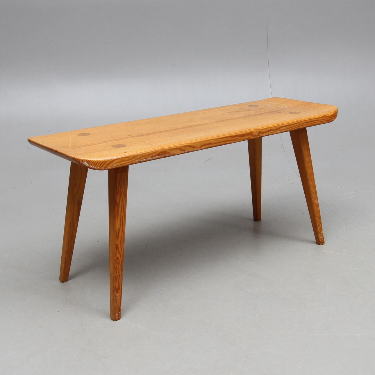 PALL, furu, "Visingsö", Carl Malmsten, Svensk Fur, 1900-tal.